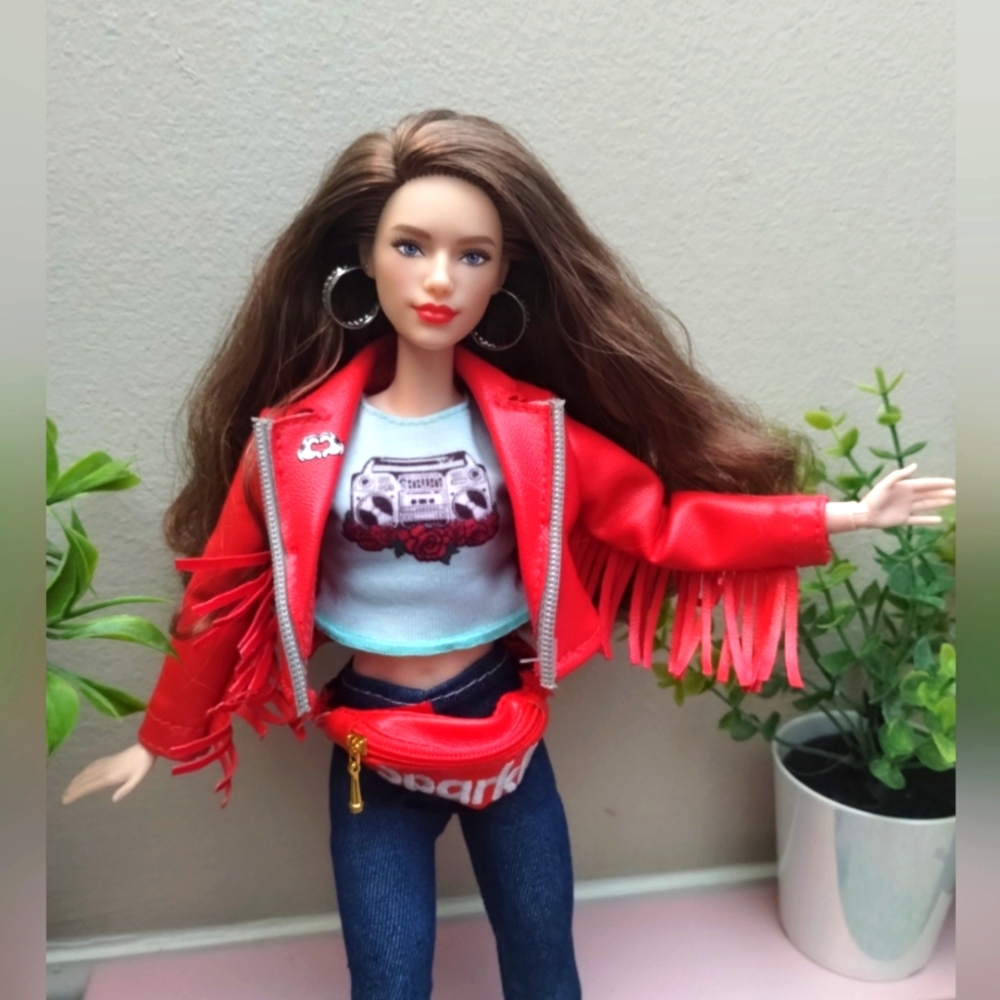 Vanessa Barbie Articulated doll